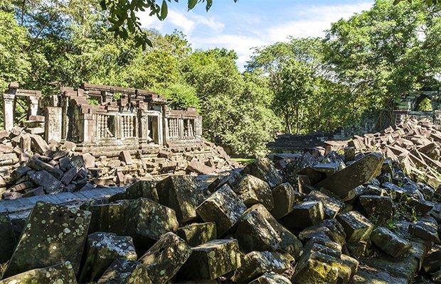 Siem Reap Trekking To Jhnom Kulen Mountain 3 Days